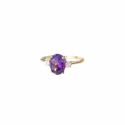 Gold Amethyst & Diamonds Ring