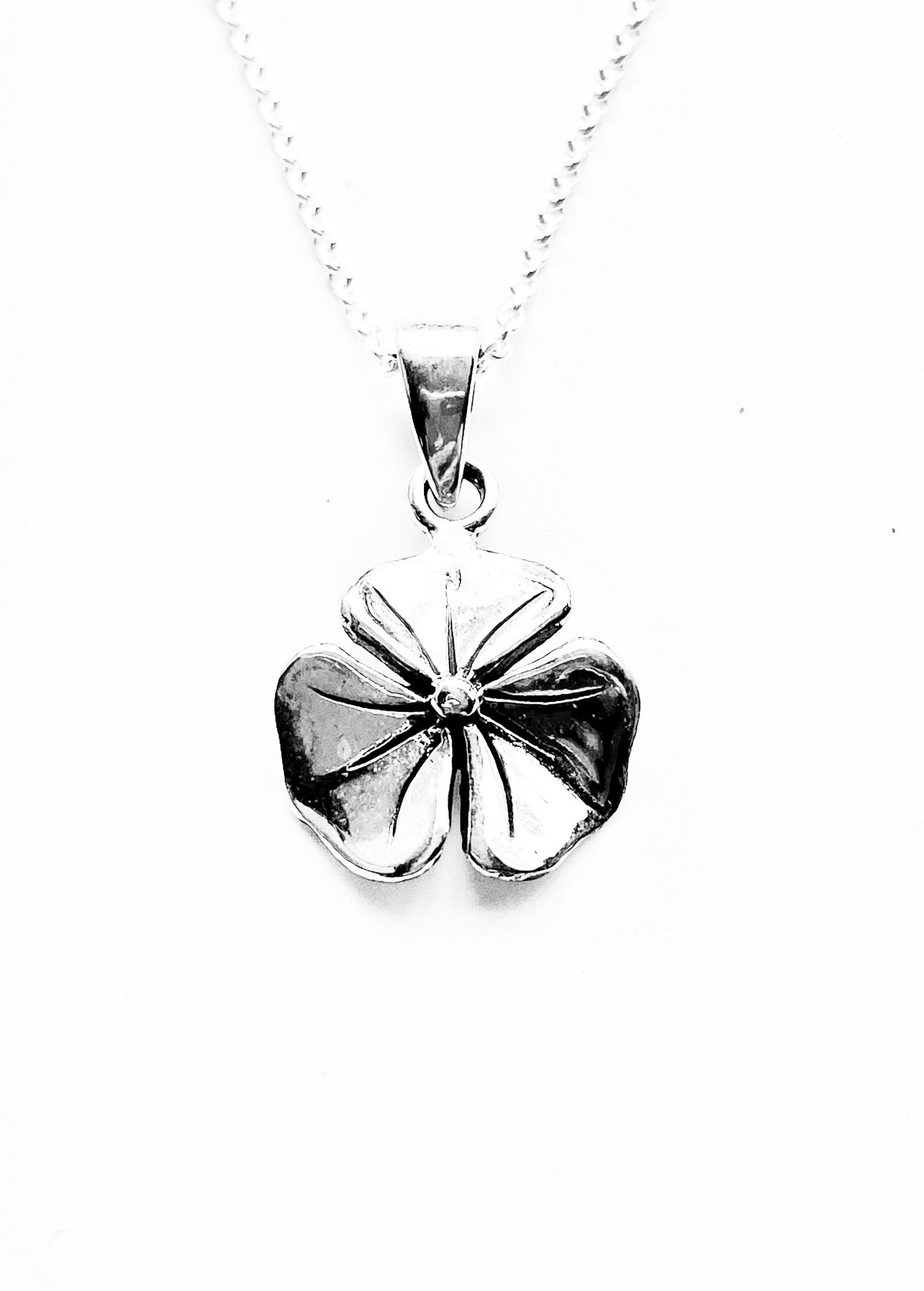 Sterling Silver Clover Flower Pendant Necklace